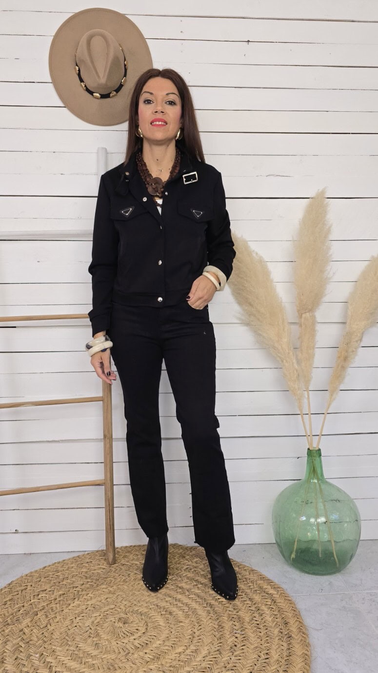 Bomber crop stile negro - Imagen 2