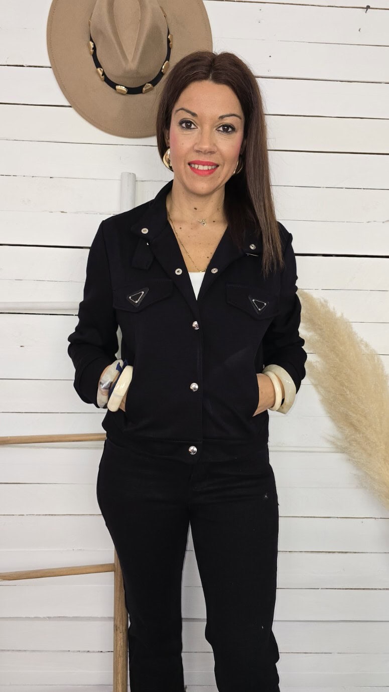 Bomber crop stile negro