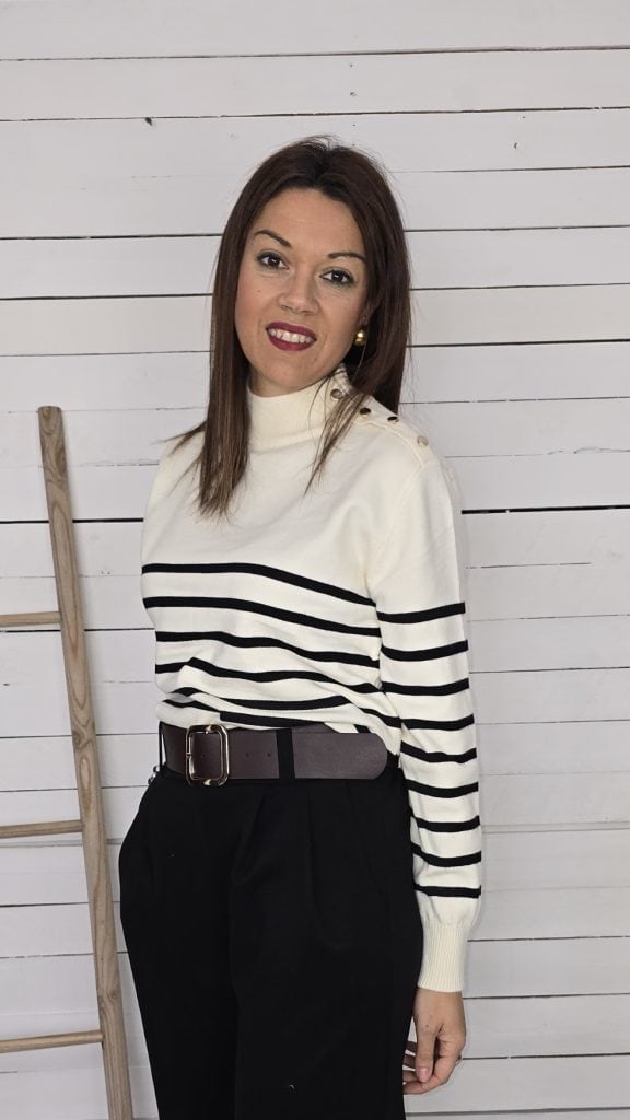 Jersey navy botones blanco (linea negro)