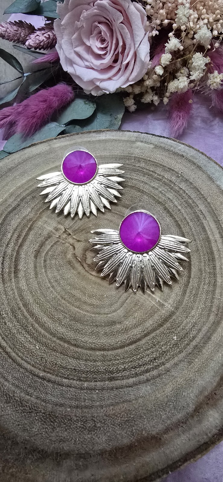 Pendiente abanico fuxia