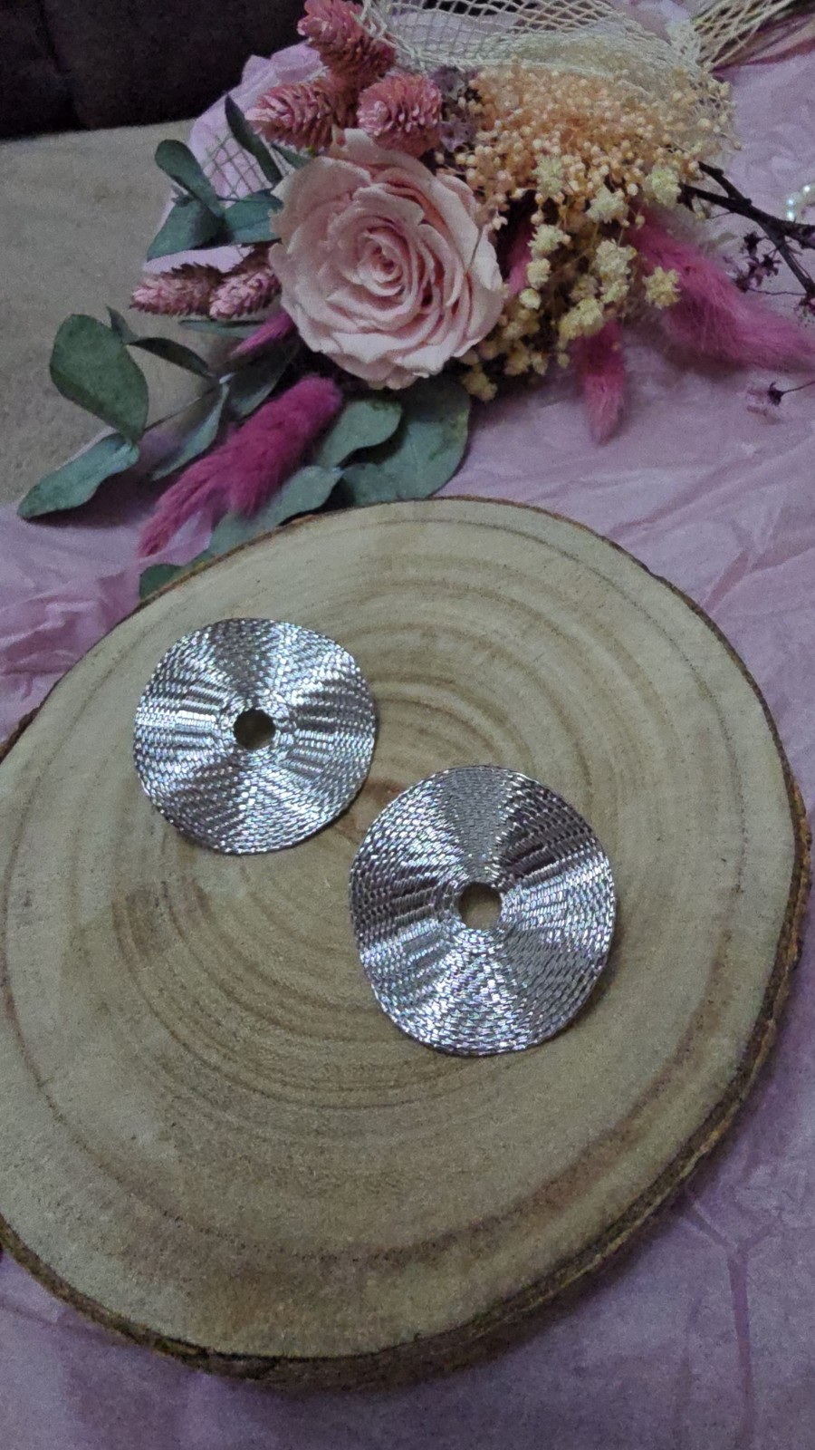 Pendiente circulo plateado