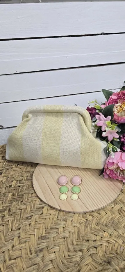 bolso cluch aurea rayas vainilla y beige