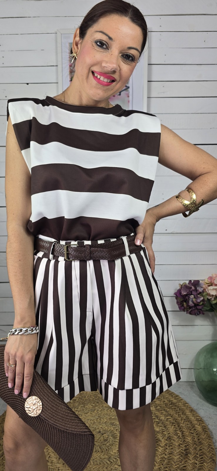 Camiseta hombreras raya choco