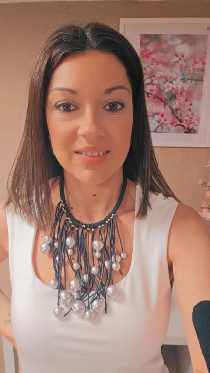 Collar bolas espacio negro