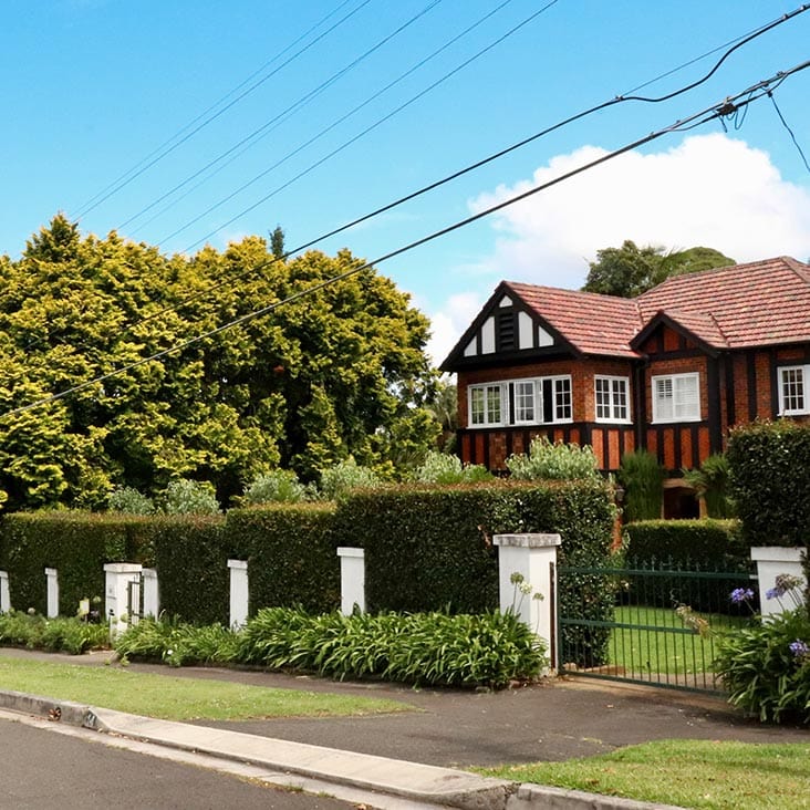 upper north shore house image
