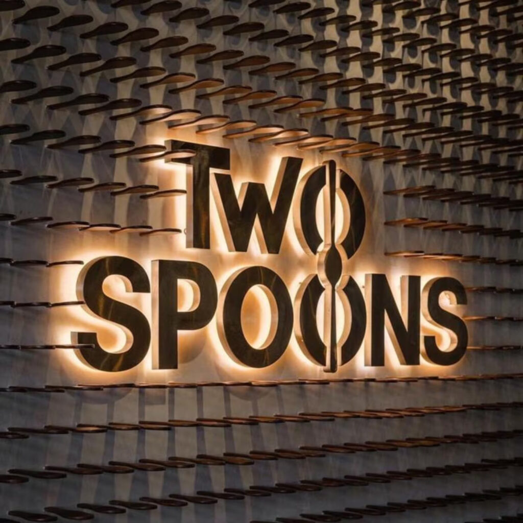 Halo Lit Reverse Illuminated Signs