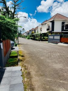 Rumah 2 kamar tidur dalam komplek aman dengan pengamanan 24 jam di Tabanan. Lokasi strategis dekat f.
