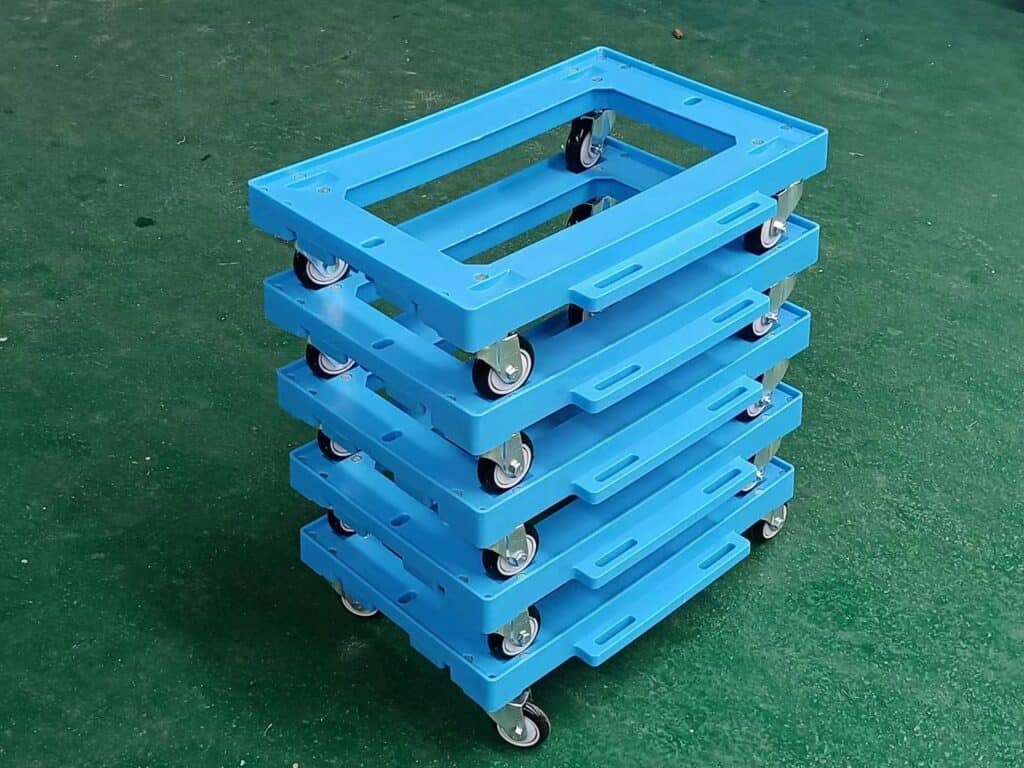 five blue dolly stacked