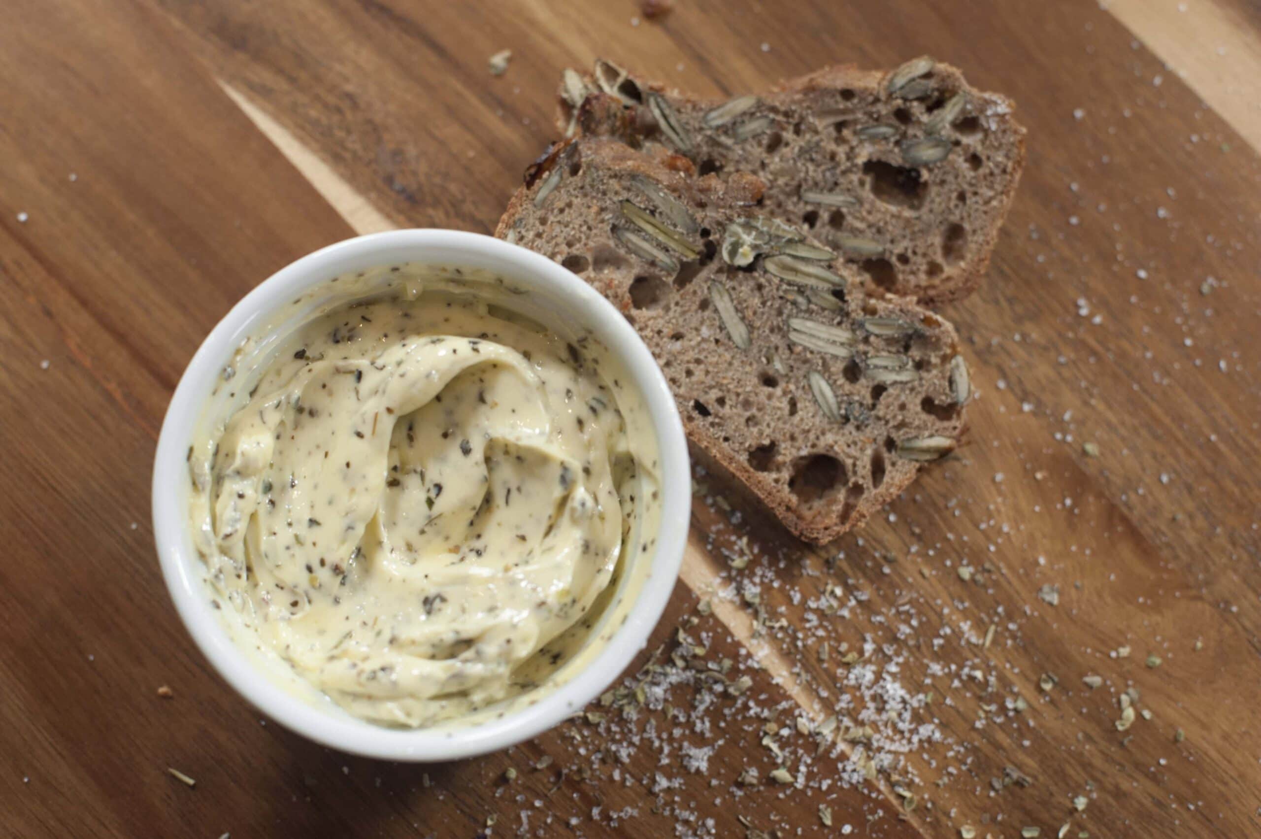 Kräuterbutter