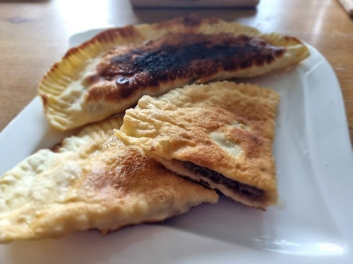 Tschebureki