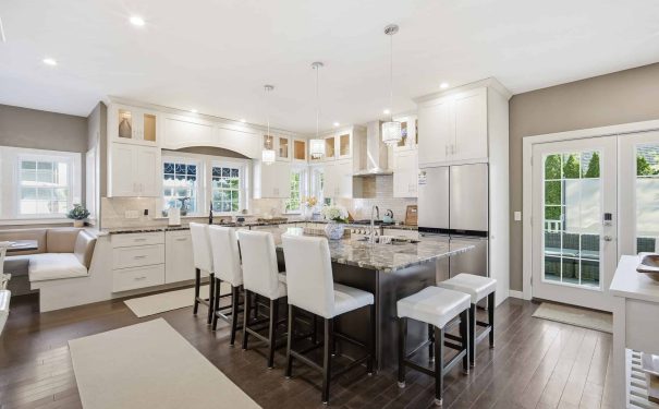 A Bemus Point NY kitchen that feels bright, welcoming, and perfect for family gatherings or sharing meals.