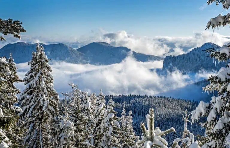 Mountain-and-Ski-Tourism