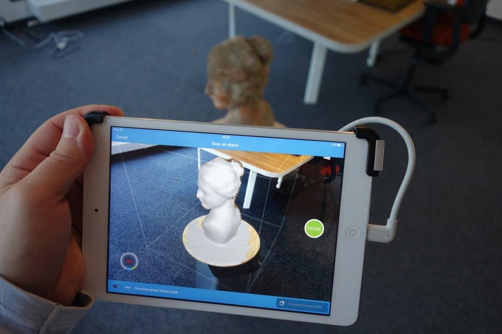 3D scanning of a classical marble bust sculpture at Visual Arts Passage art gallery.