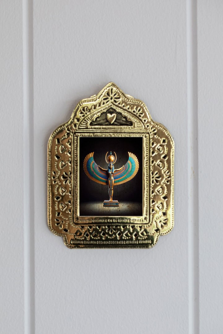 AW-0007 - Hathor - Framed Master