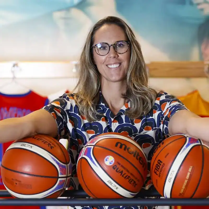 Amaya-Valdemoro-Headshot