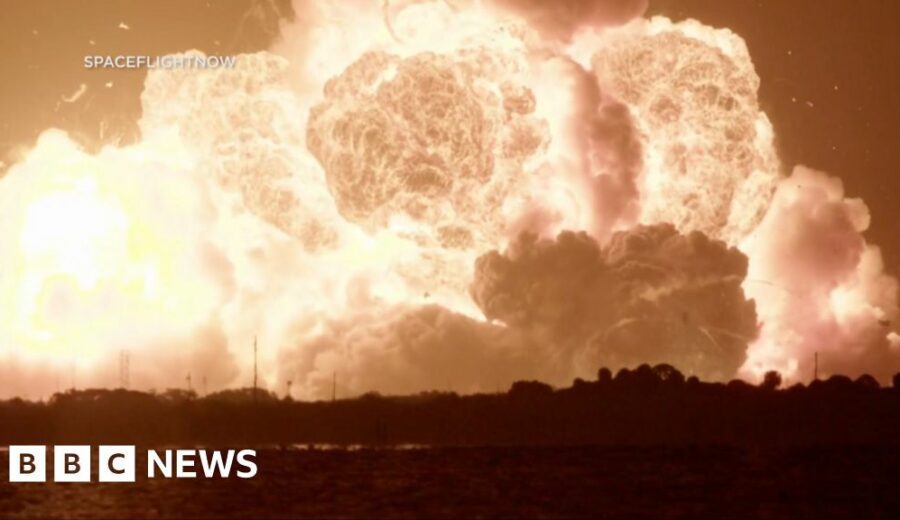 Blue Origin Rocket Explodes in Florida