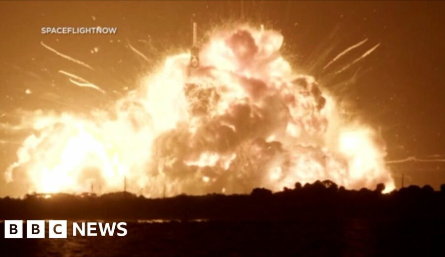 Blue Origin Rocket Explodes in Florida Test