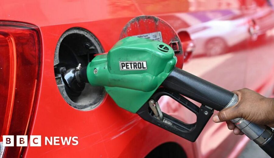 Oil Prices Plummet on US-Iran Peace Deal Hopes