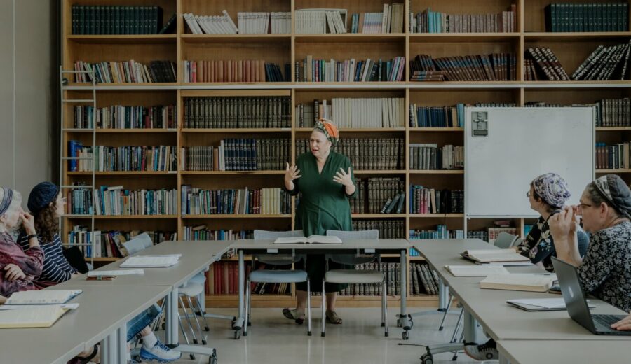Orthodox Women in Israel Can Now Take Rabbinic Exams