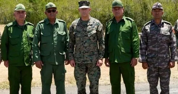 US General Meets Cuban Military Near Guantanamo Bay