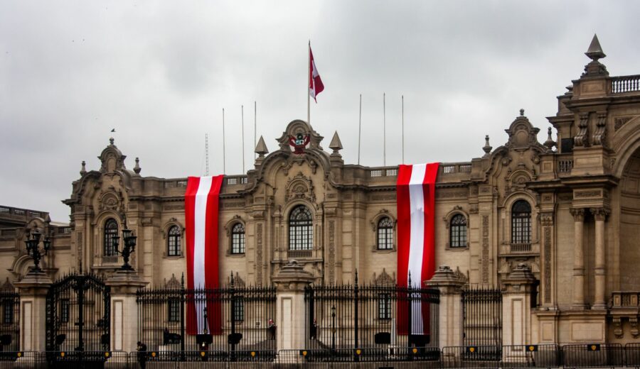 Fujimori Leads Peru Presidential Runoff