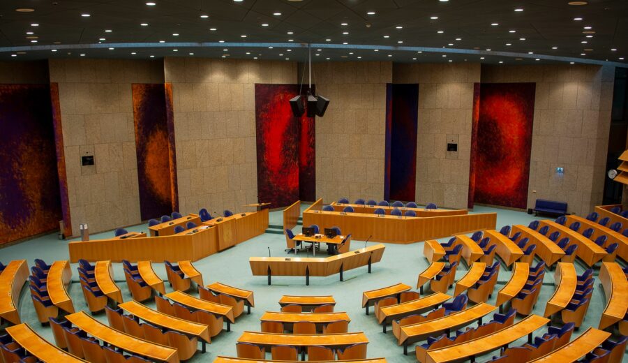 US Agrees to Iran Deal After Strategic Defeat