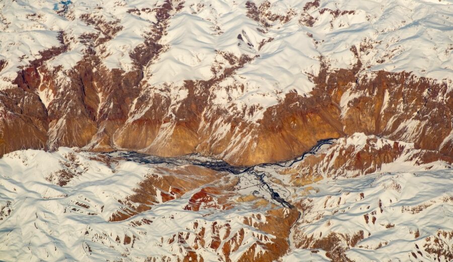 Pakistan Mountains Cut Off From World