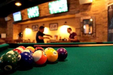 3rd Half Sports Bar