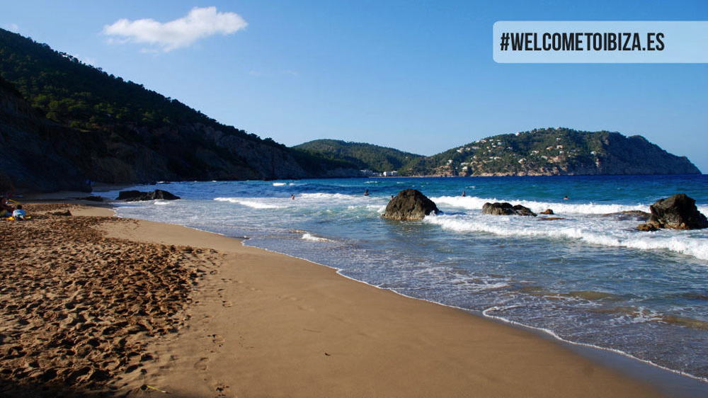 Playas donde darte baños de barro en Ibiza