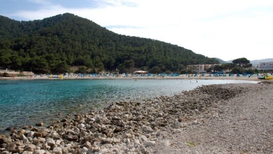 Cala Llonga