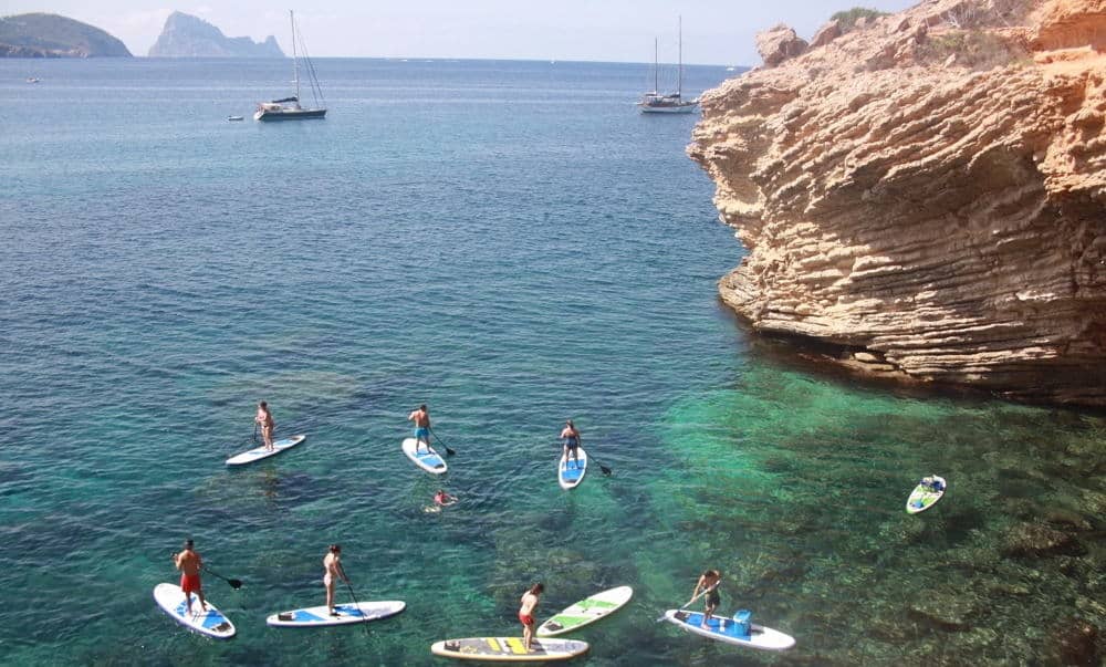 Conocer gente en Ibiza00