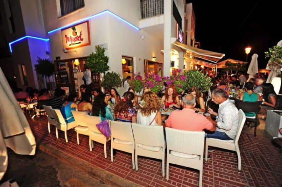Menús para cenas de empresa en Musset Ibiza