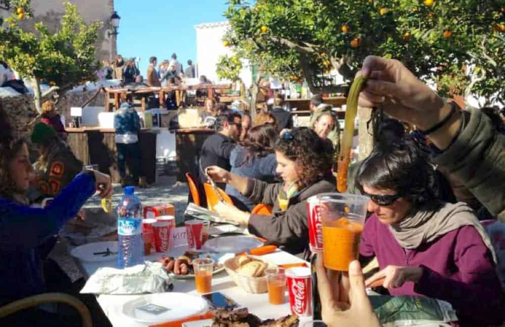 ¿Sabes dónde comer calçots en Ibiza?