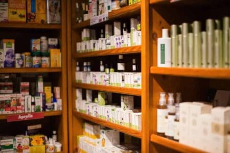 Savia Ibiza. Eco-Tienda y herbolario