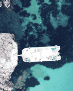 Excursión en barco a Es Vedrá con Capitán Nemo - Daytime