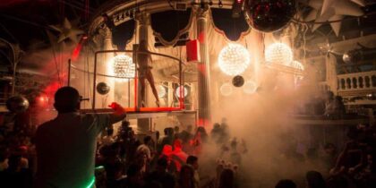 Es Paradís Closing Party
