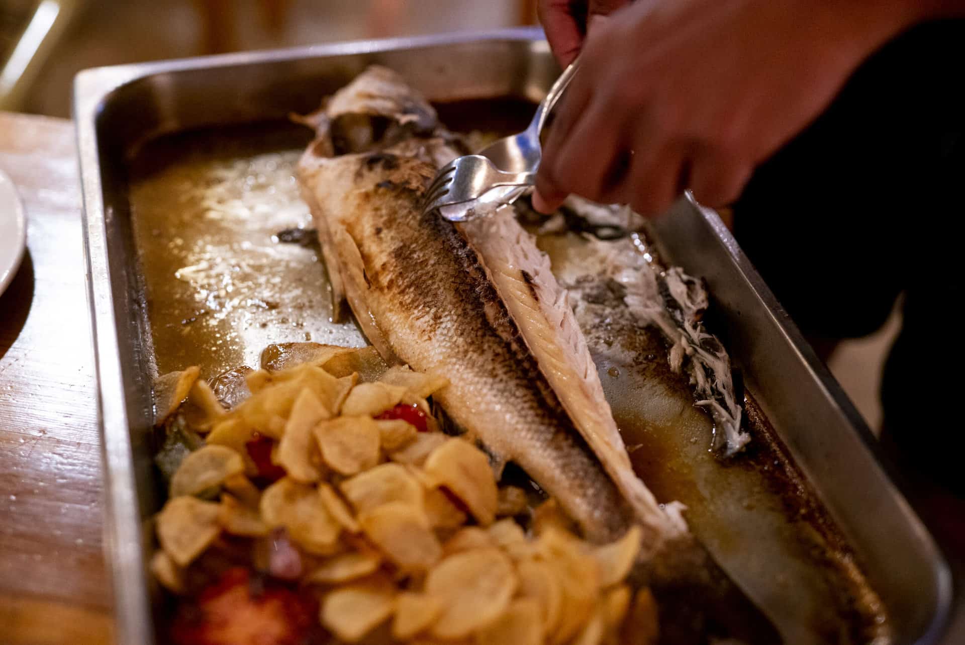 Los restaurantes de pescado y marisco más populares de Ibiza