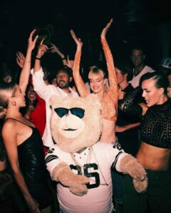 fiestas-lio-club-ibiza-welcometoibiza-jpg - -