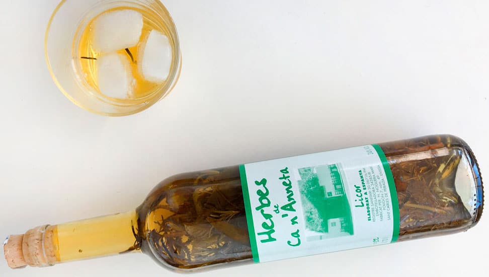 Hierbas ibicencas, el elixir de Ibiza