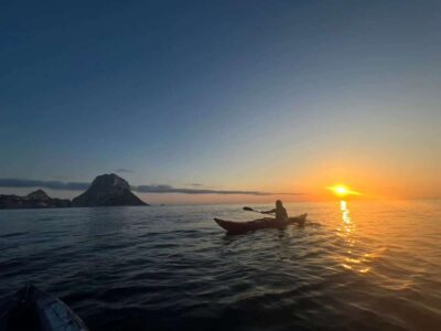 Full Moon Kronan Kayak Experience