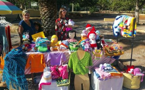 Mercadillo de cala Llenya