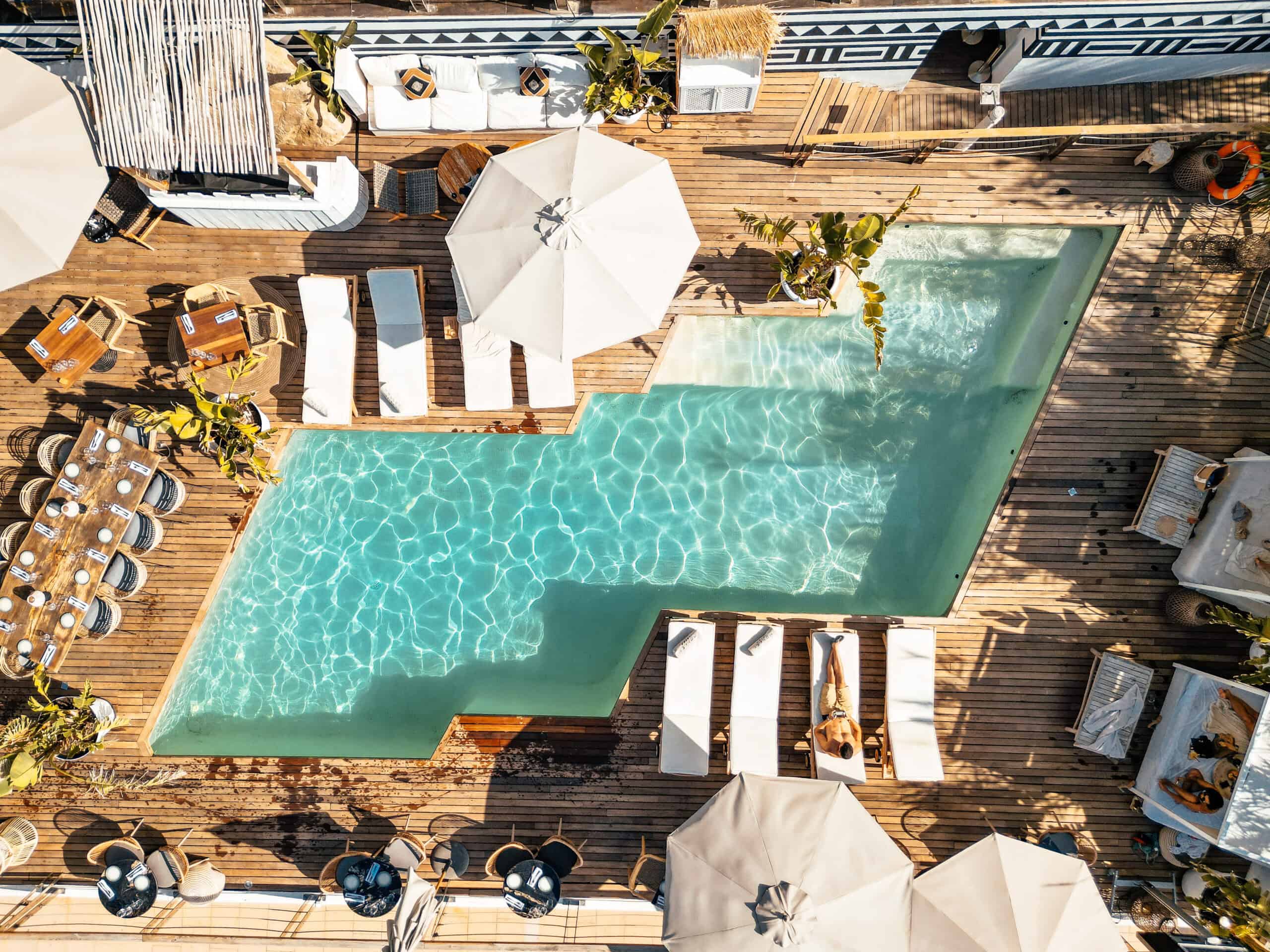 Restaurantes con piscina en Ibiza