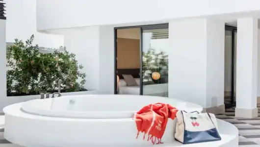 El Hotel Pacha