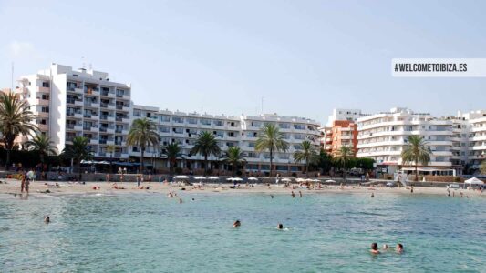 Playa de Figueretas
