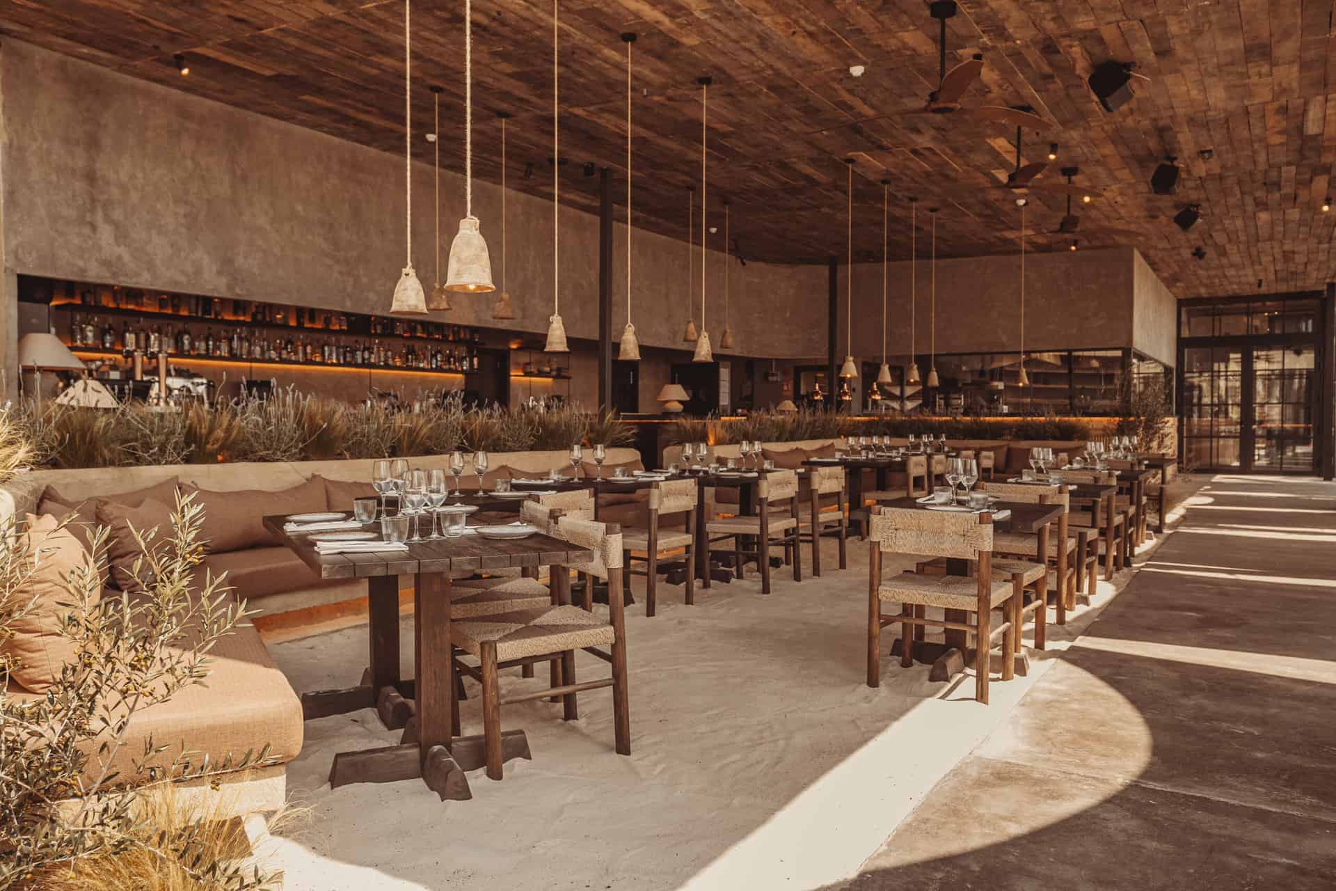 Restaurantes de Ibiza donde comer o cenar a cualquier hora