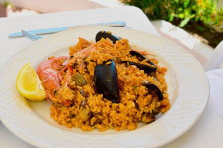 ¿Dónde comer paella en Ibiza?