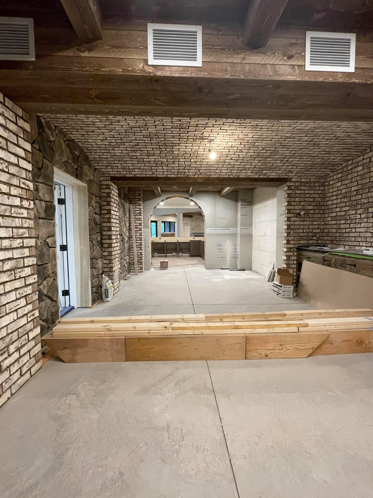 179305365 1910867979081774 7089510292504257770 n 1910867975748441