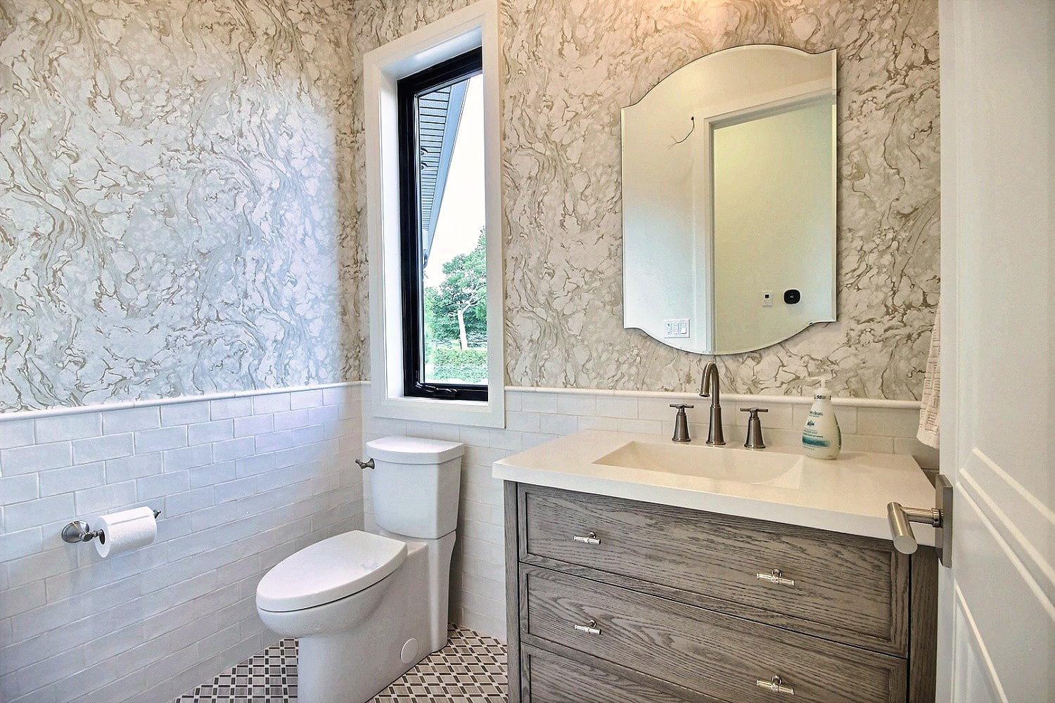 209046232 1963533310481907 6377955509888583770 n 1963533307148574