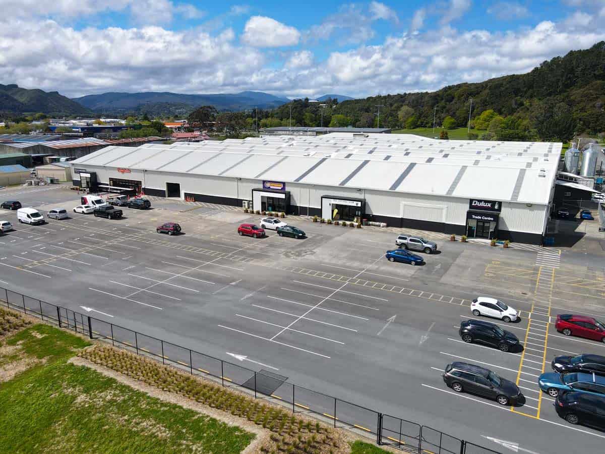 Aerial view of White Lion industrial warehouse at Unit 30, 27 Blenheim Street with parking lot and s.
