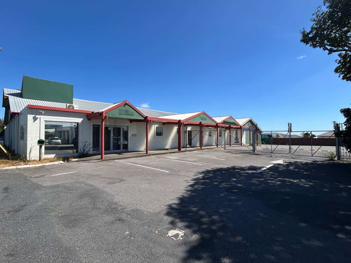 White Lion commercial building at 1121 Devon Road, New Zealand.
